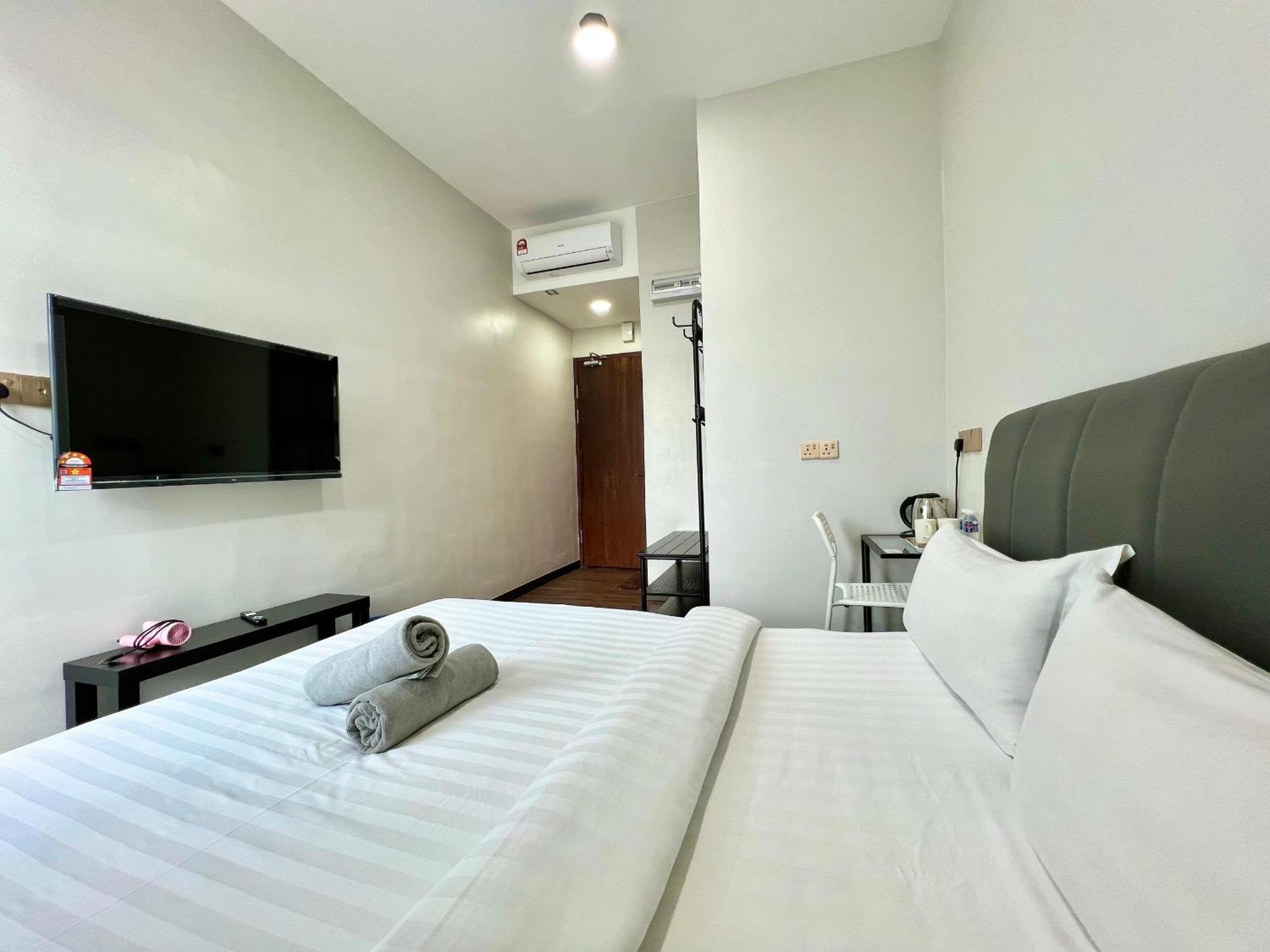 New Margo Hotel Kk Kota Kinabalu Exterior foto